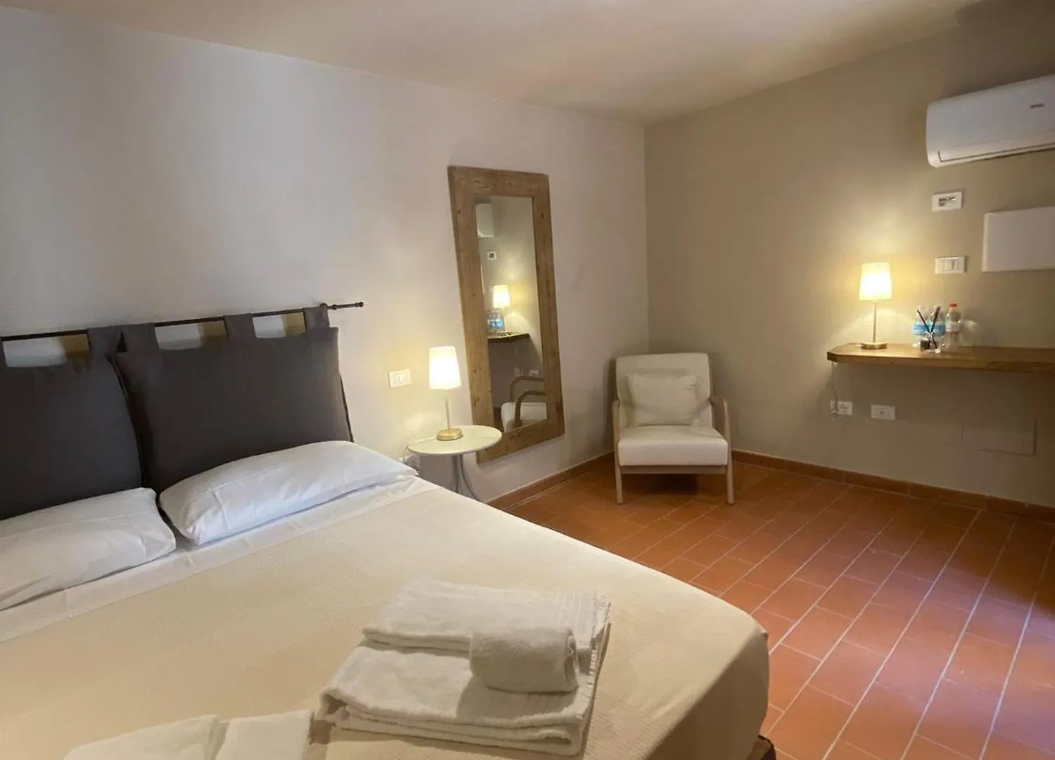 Borgo Ai Cuori Aparthotel Guardistallo 0*,  Italië