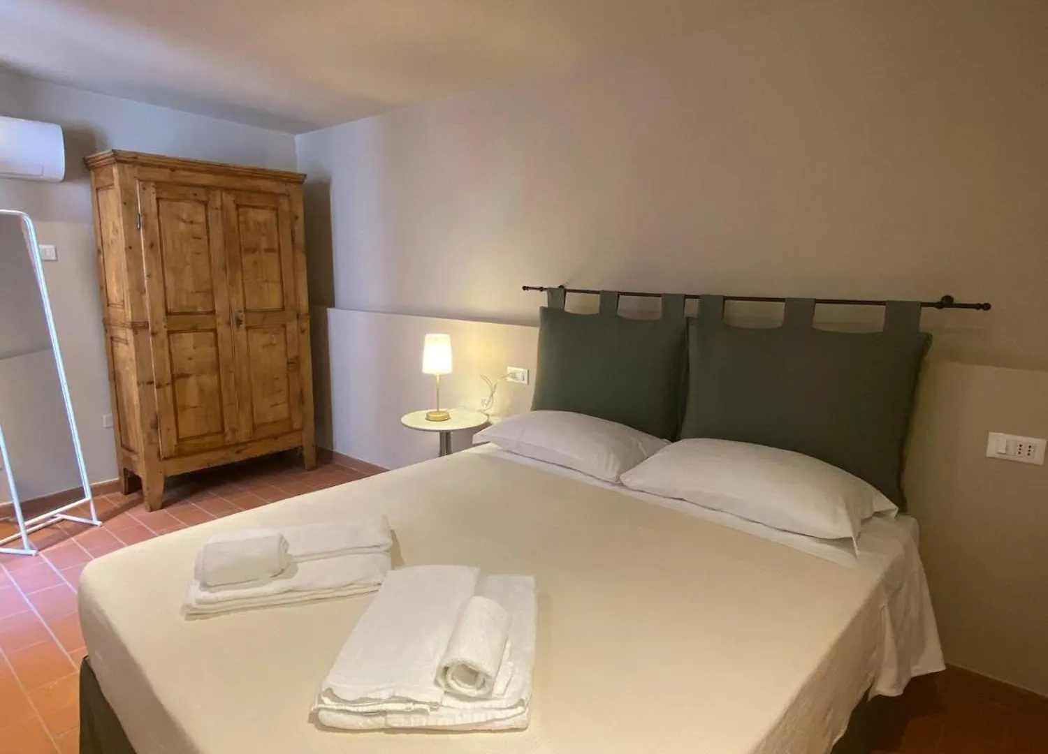 Borgo Ai Cuori Aparthotel Guardistallo